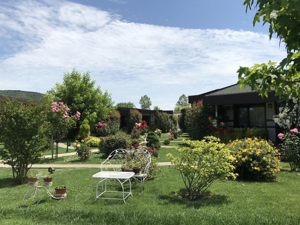 里瓦俱乐部酒店 Hüseyinli 外观 照片